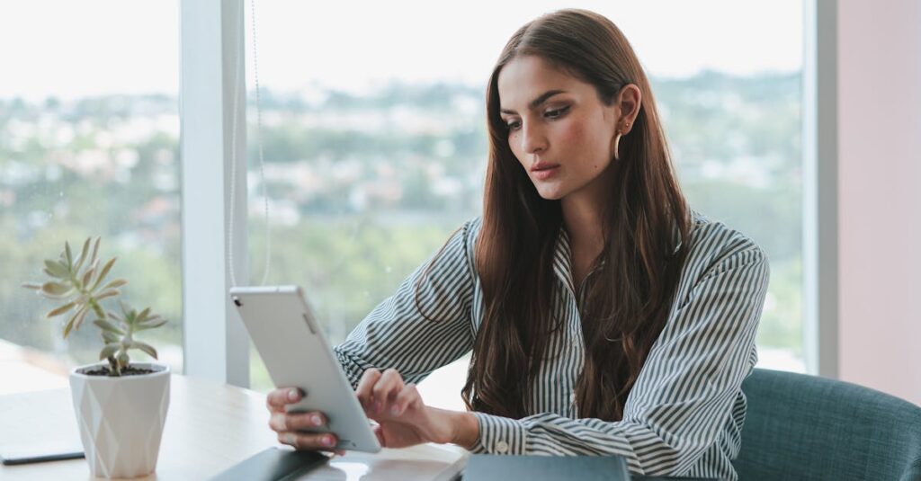 découvrez notre sélection de documents administratifs essentiels pour faciliter vos démarches. que vous ayez besoin de formulaires, de certificats ou d'autres papiers officiels, nous vous guidons à travers les procédures pour rendre votre expérience simple et efficace.