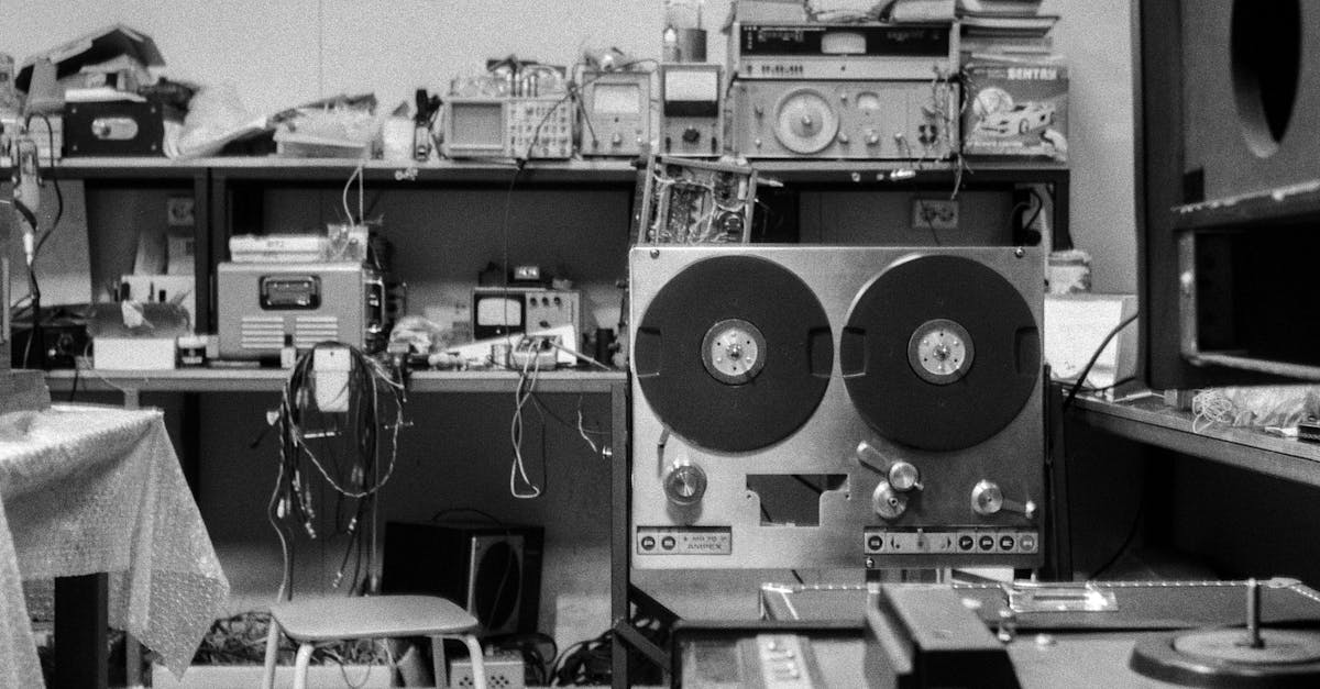 découvrez une gamme d'outils de conversion audio efficaces pour transformer vos fichiers dans différents formats. que ce soit pour des fichiers mp3, wav ou ogg, nos outils vous permettent de convertir facilement et rapidement vos audio tout en préservant la qualité sonore.