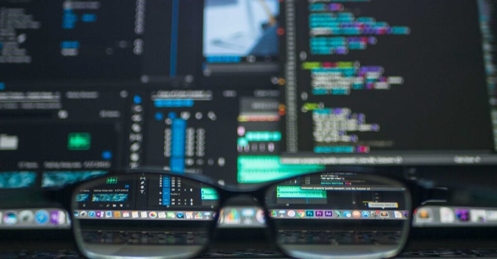 découvrez les codecs, ces outils essentiels pour la compression et la décompression de fichiers audio et vidéo. apprenez leur rôle fondamental dans la diffusion multimédia, les différents types disponibles et comment les utiliser pour optimiser vos expériences de lecture et de partage.