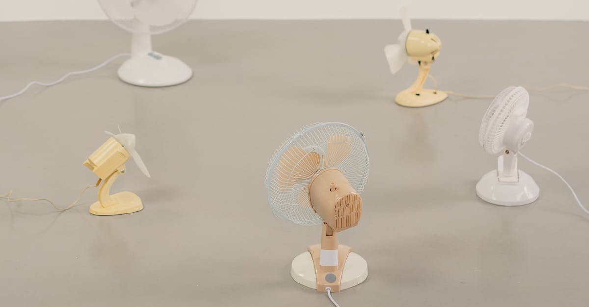 découvrez notre guide complet sur les climatiseurs portables : conseils d'achat, fonctionnement, avantages et inconvénients, pour vous aider à choisir le modèle idéal afin de rester au frais pendant les chaudes journées d'été.