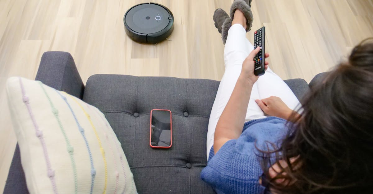 découvrez le robot aspirateur, l'allié idéal pour un nettoyage automatique et efficace de votre maison. profitez d'un sol impeccable sans effort grâce à sa technologie avancée et ses fonctionnalités intelligentes.