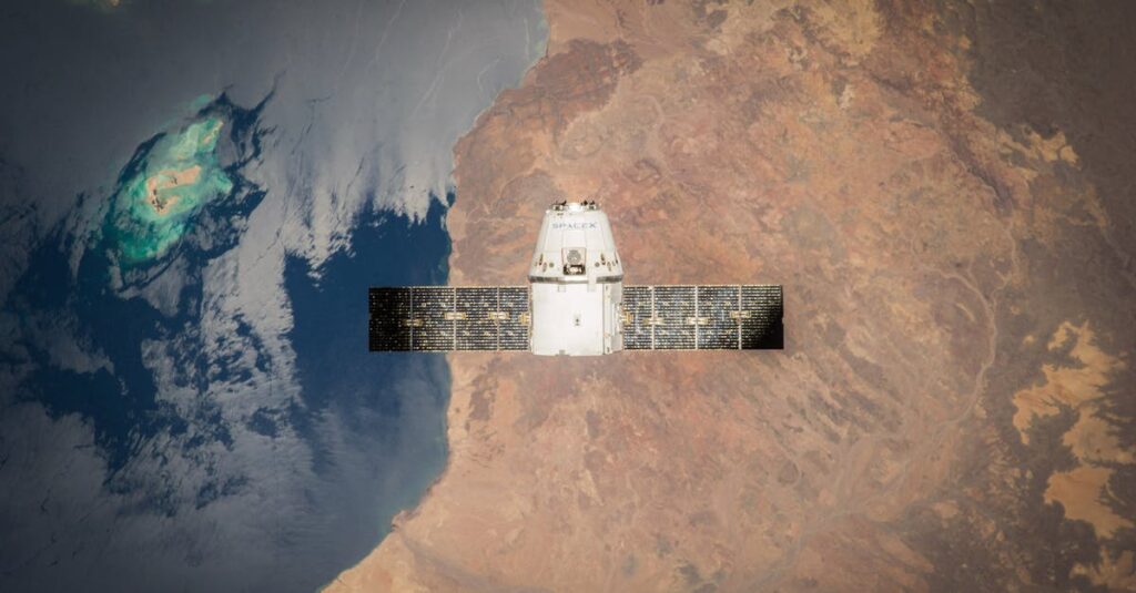 découvrez spacex, l'entreprise innovante fondée par elon musk, qui révolutionne le voyage spatial avec ses fusées réutilisables, sa mission vers mars et des projets ambitieux pour l'avenir de l'exploration spatiale.