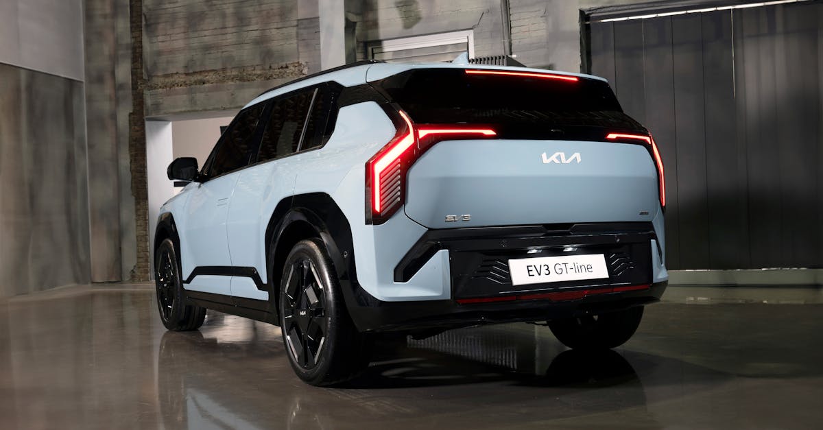 découvrez la xiaomi electric car, la première voiture électrique innovante de xiaomi, alliant performance, design moderne et technologies avancées pour une expérience de conduite unique et écologique.