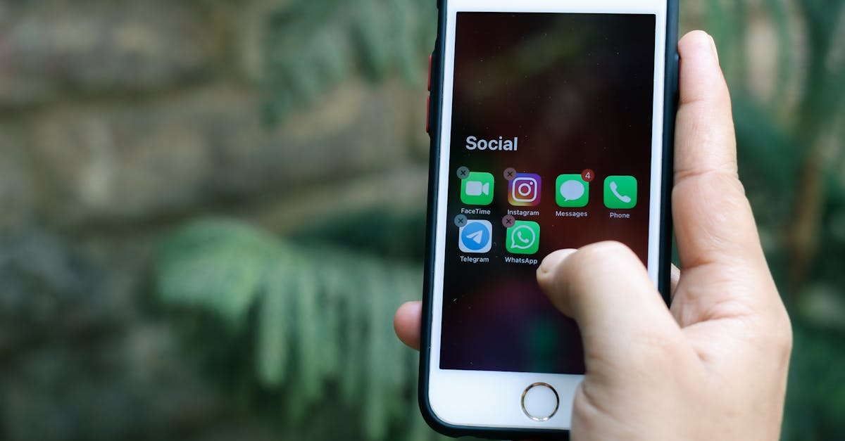 découvrez telegram, une application de messagerie sécurisée et rapide, idéale pour discuter, partager des fichiers et rejoindre des communautés du monde entier, le tout avec une grande confidentialité.