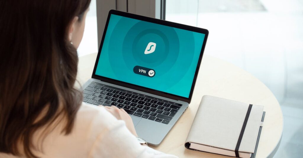 découvrez comment un vpn protège votre vie privée en ligne, sécurise vos données et vous permet d’accéder à des contenus du monde entier en toute sécurité. comparez les meilleurs vpn adaptés à vos besoins.