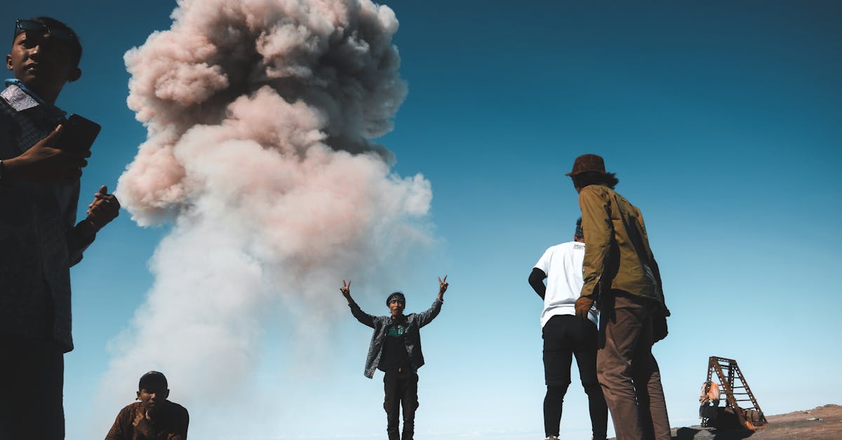 découvrez tout sur les tremblements de terre : causes, effets, prévention et conseils de sécurité pour se protéger lors d'un séisme.