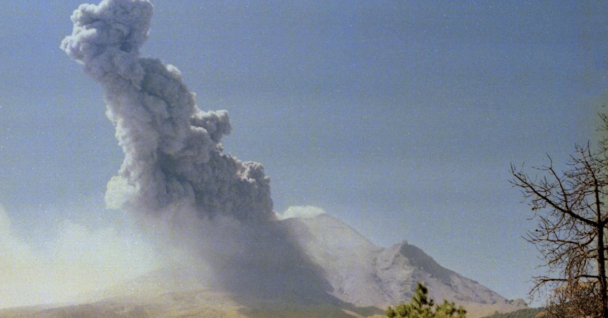 découvrez tout sur les tremblements de terre : causes, prévention, et comment se protéger lors d'un séisme.