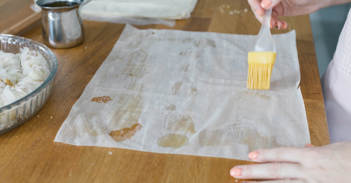 découvrez l'univers créatif de la pâte fimo : idées, techniques et conseils pour réaliser vos bijoux et objets personnalisés facilement.