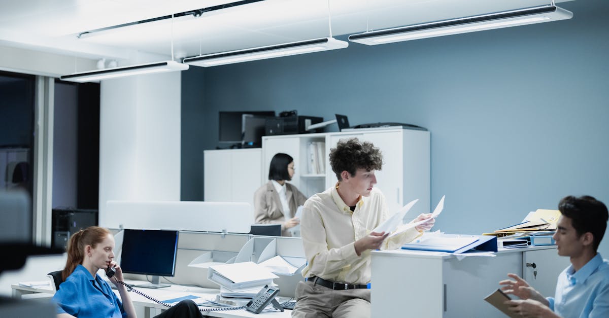 découvrez comment gérer efficacement vos fichiers avec microsoft onedrive, la solution de stockage cloud sécurisée et accessible partout.