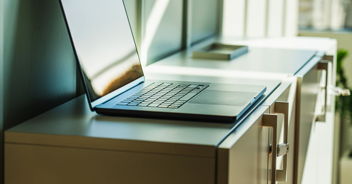 découvrez comment microsoft onedrive facilite la gestion de fichiers en ligne, avec stockage sécurisé, partage facile et synchronisation automatique sur tous vos appareils.