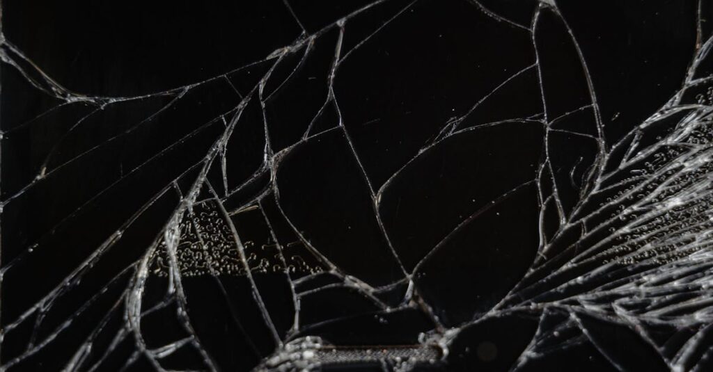 découvrez le sharding, une technique de partitionnement des bases de données permettant d'améliorer les performances, la scalabilité et la gestion efficace des données dans les systèmes informatiques modernes.