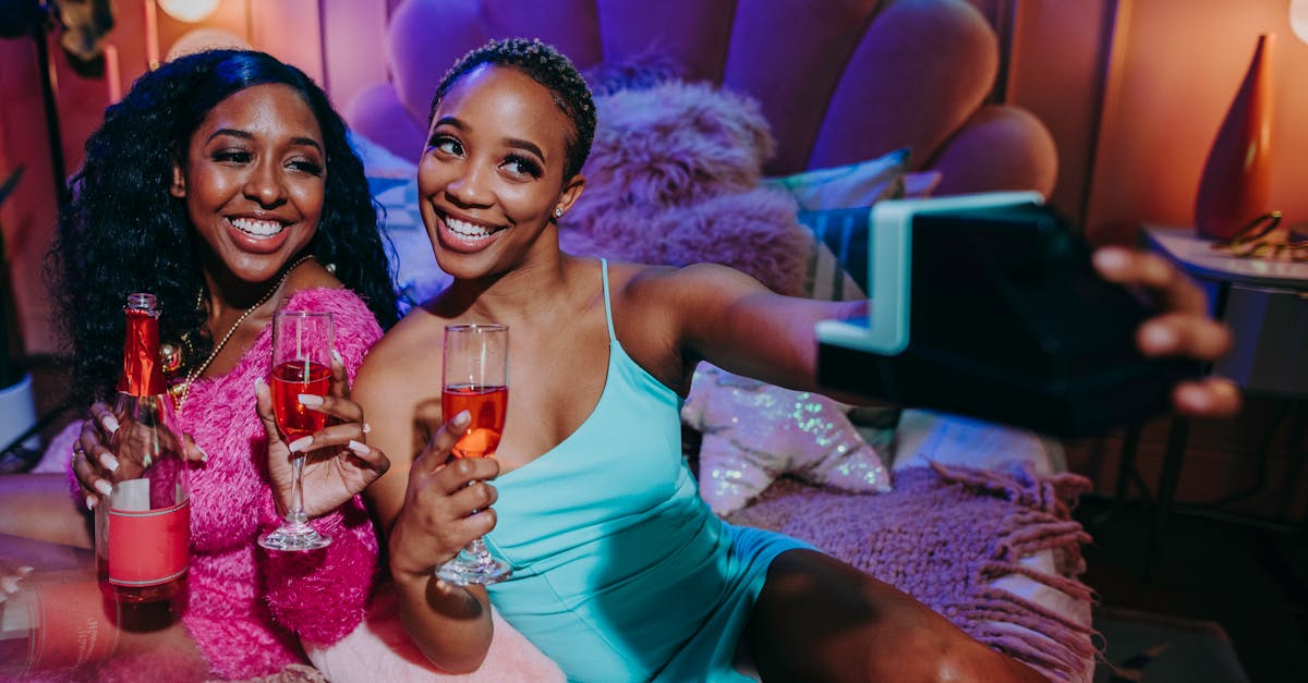 téléchargez facilement vos vidéos instagram préférées en quelques clics grâce à notre outil rapide et sécurisé.