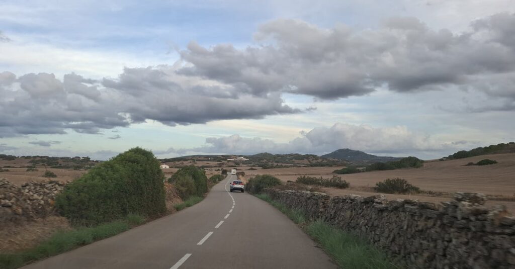 samsung galaxy z fold 7 : faut-il vraiment craquer pour ce nouveau smartphone ? découvrez le samsung galaxy z fold 7, le smartphone pliable innovant offrant un design compact, un écran flexible haute résolution et des performances puissantes pour une expérience mobile unique.