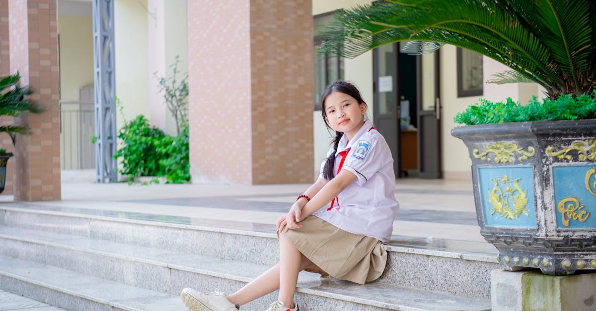 youtube kids est une plateforme sécurisée offrant des vidéos adaptées aux enfants, avec un contenu éducatif et divertissant, facile à explorer pour les plus jeunes.