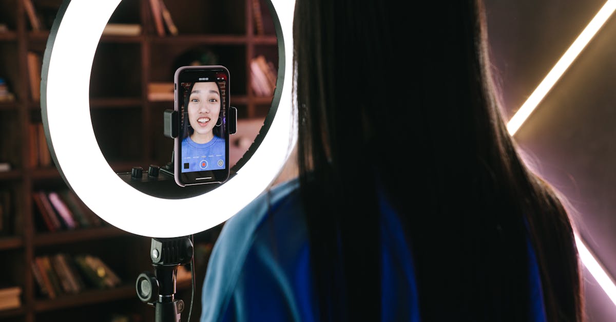 créez des vidéos impressionnantes en un rien de temps grâce à la création vidéo assistée par intelligence artificielle. simplifiez votre production vidéo avec des outils innovants et faciles à utiliser.