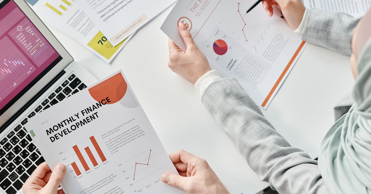 découvrez les encyclopédies collaboratives, des ressources en ligne où les utilisateurs contribuent et partagent leurs connaissances pour créer un contenu riche et constamment mis à jour.