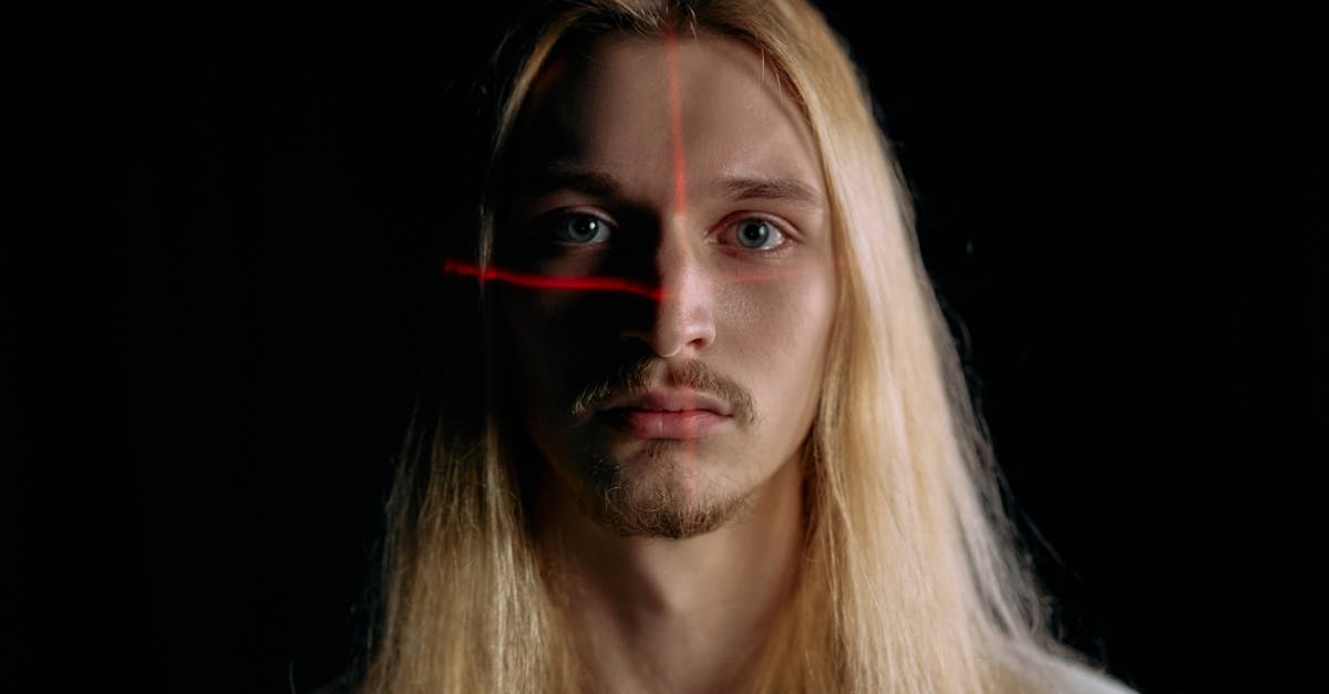 reconnaissance de polices : identifiez rapidement et facilement les polices utilisées dans vos images ou documents grâce à notre outil performant.