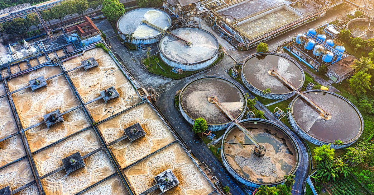 découvrez les dangers des moteurs utilisant des carburants toxiques et leurs impacts sur l'environnement et la santé.