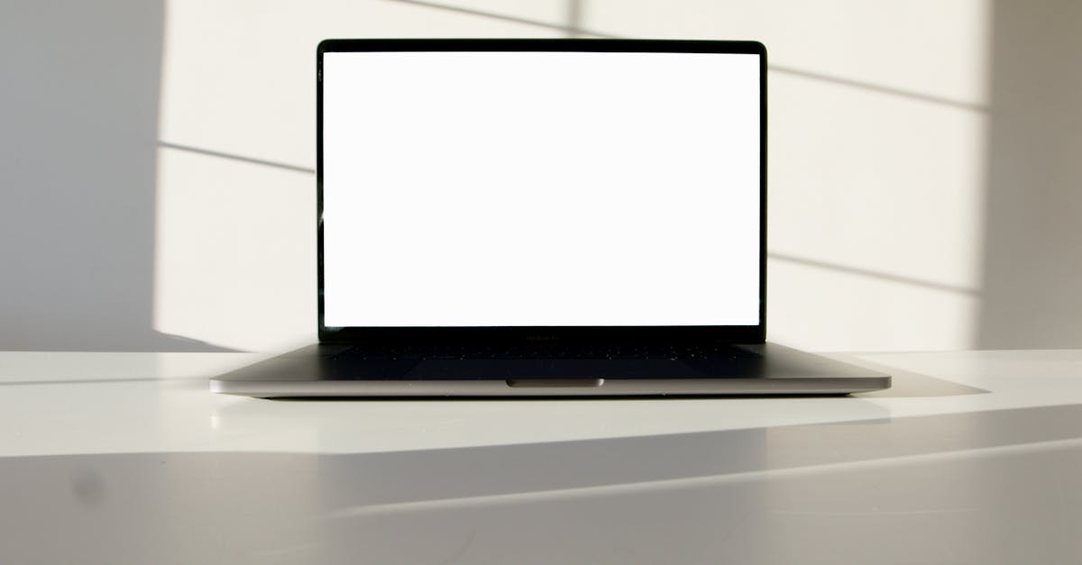 découvrez tout sur l'ethernet : technologie de réseau filaire offrant une connexion internet rapide et stable pour particuliers et entreprises.