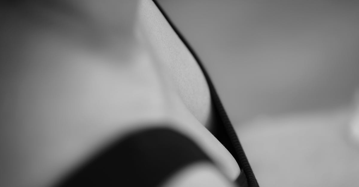 facetune est une application de retouche photo intuitive qui permet d'améliorer facilement vos selfies et portraits avec des outils professionnels pour un rendu naturel et éclatant.