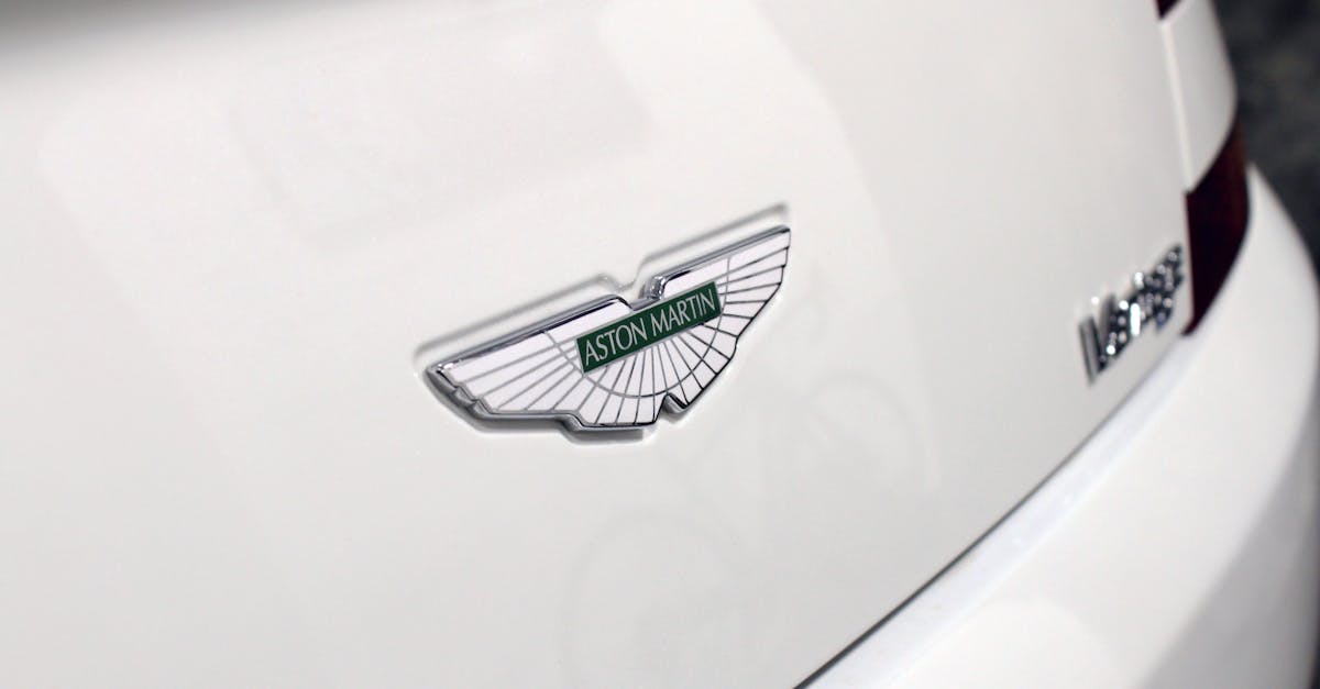 découvrez nos services professionnels de création de logo pour donner une identité unique et mémorable à votre marque.