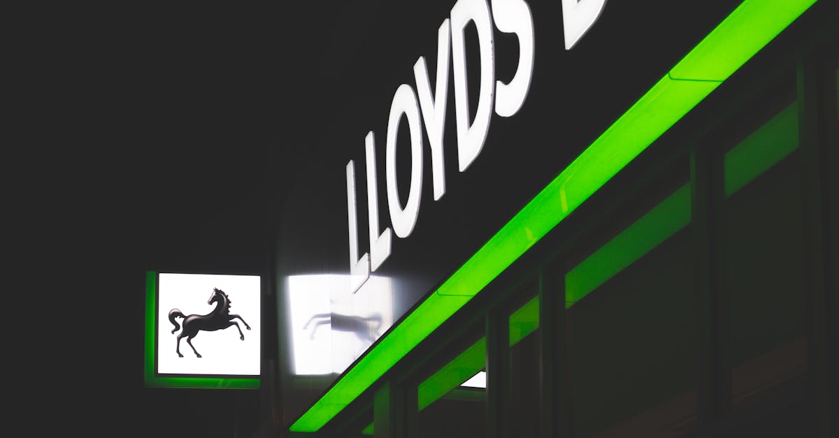 découvrez nos services de création de logo design uniques et personnalisés, conçus pour renforcer l'identité visuelle de votre marque.